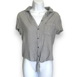 Aeropostale Tie-Front Button-Up Shirt - Blue & White Pinstripe Short SleeveTop